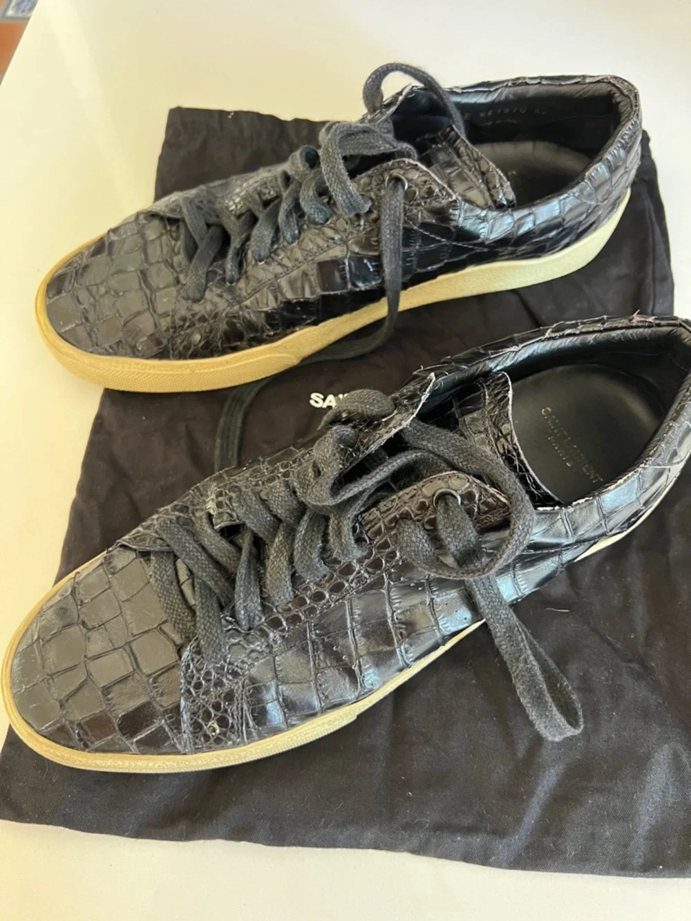 Saint Laurent Black Croc-Embossed Leather Lace-Up Sneakers with Gum Sole - Picture 4 of 7